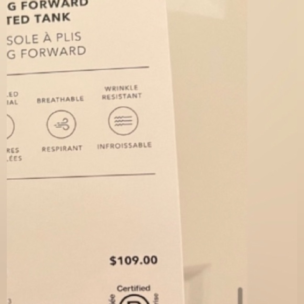 ATHLETA SWING FORWARD PLEATED TANK - Picture 4 of 5